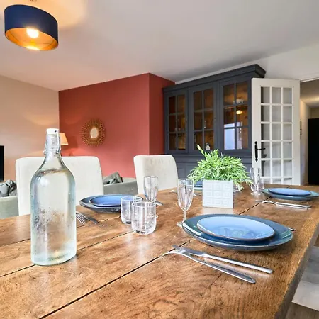 Vieux - Superb Balcony Parking! Apartment Lille