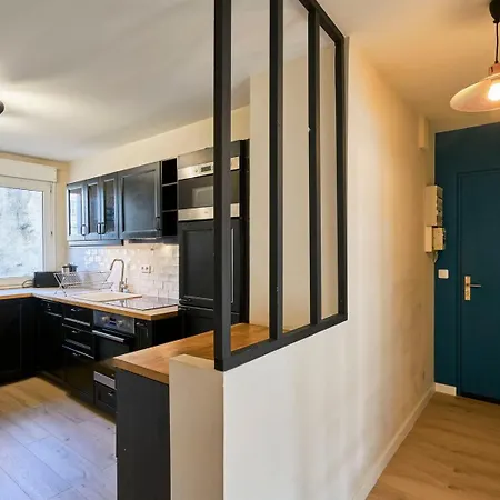 Vieux - Superb Balcony Parking! Apartment *