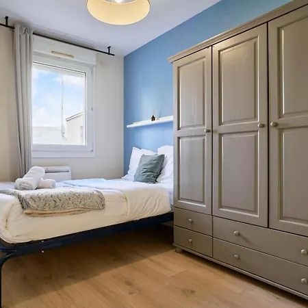 Vieux - Superb Balcony Parking! Daire