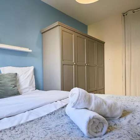 Vieux - Superb Balcony Parking! Daire *