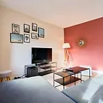 Vieux - Superb Balcony Parking! *